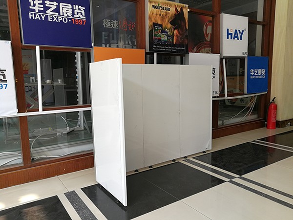 铝制板墙