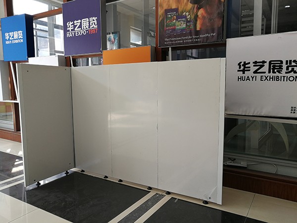 铝制板墙
